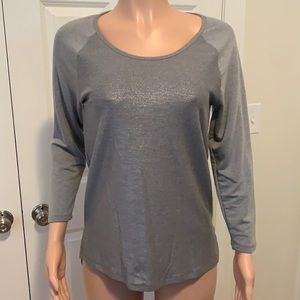 NWT subtly dazzling light sweater top